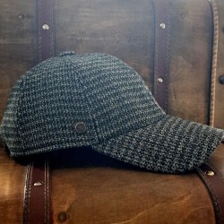 La casquette en tweed...