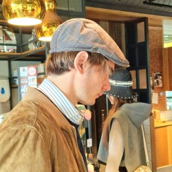 Le béret à carreaux Gurvan (couleur whiskey)