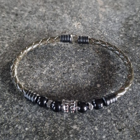 L'Alpha Kaki - Collection Signature